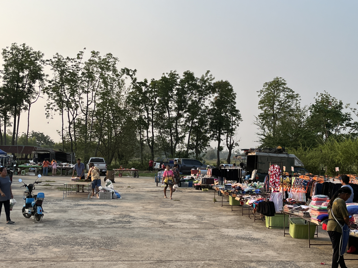 ประชาสัมพันธ์ตลาดในตำบลประสุข