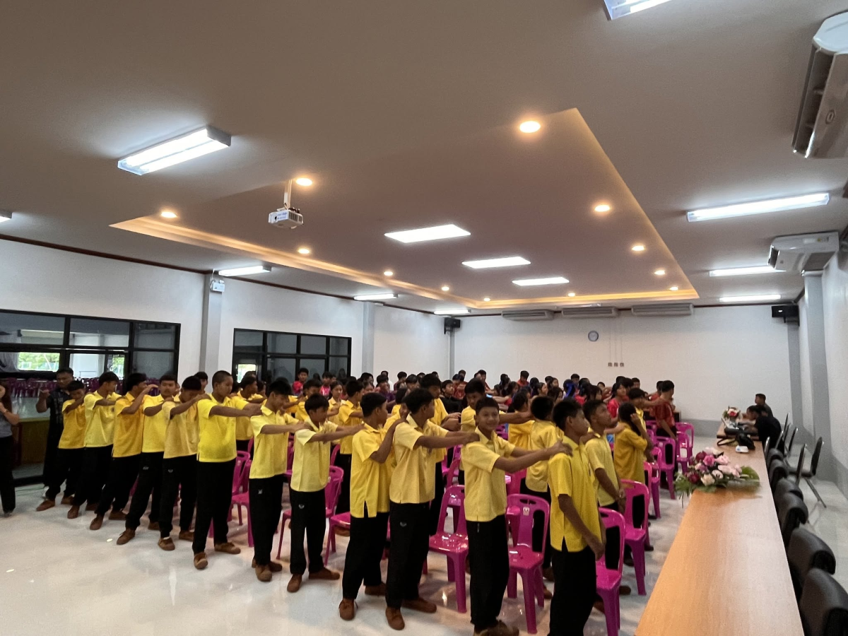 โครงการอบรมให้ความรู้เกี่ยวกับโรคเอดส์และตั้งครรภ์ก่อนวัยอันควร ประจำปีงบประมาณ 2569