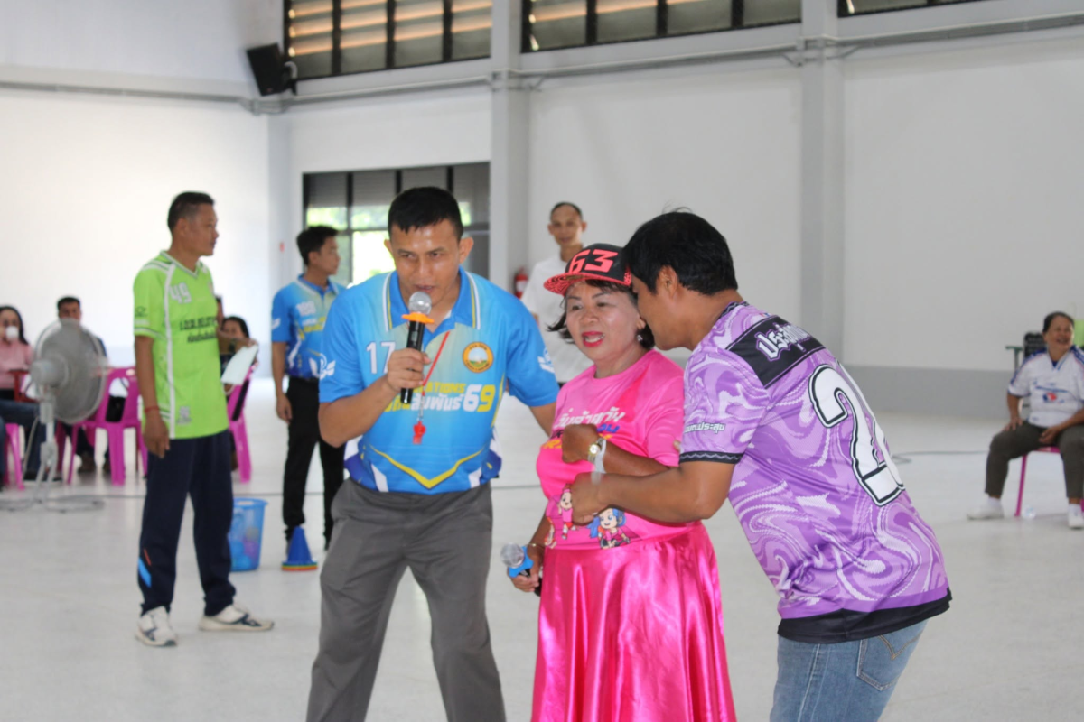 กิจกรรมการแข่งขันกีฬานักเรียนโรงเรียนผู้สูงอายุ